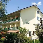 Weber Szálloda